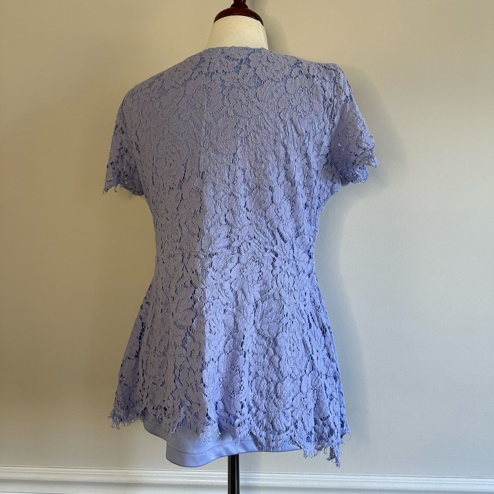 Issac Mizrahi lace top. Size L, GUC - Picture 2 of 5